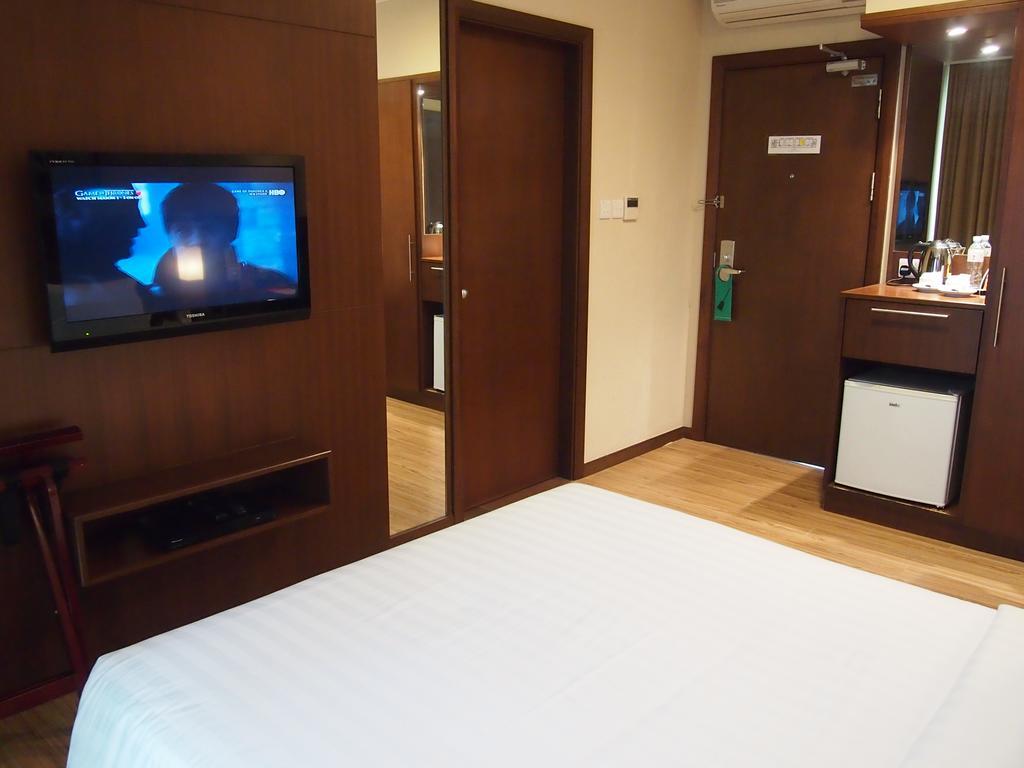 Roomz Hotel Seria Eksteriør billede